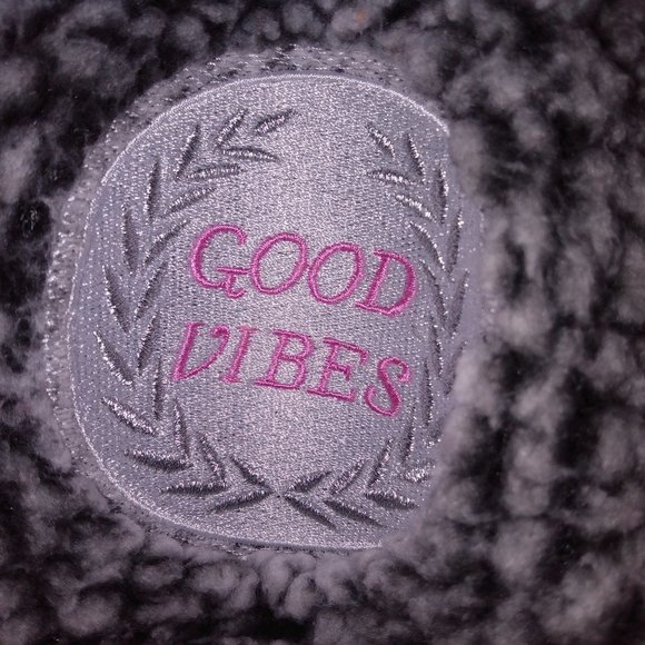 Good Vibes Sherpa pullover 2X - Picture 3 of 4